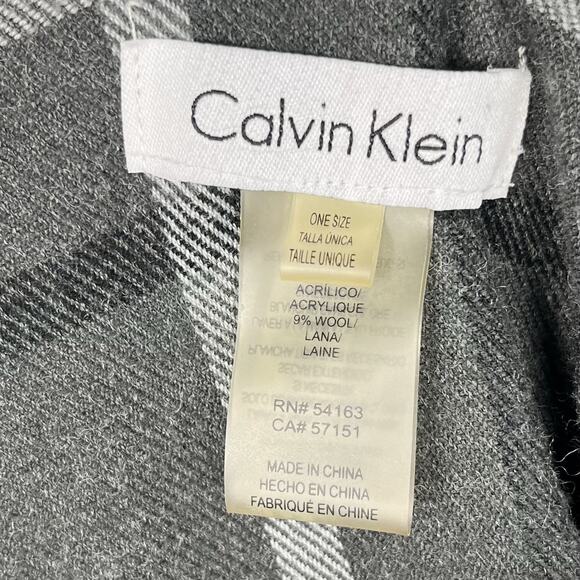 Calvin Klein Womens Poncho Shawl Wrap Gray Plaid Wool Blend Oversized Fringe OS - Picture 7 of 9